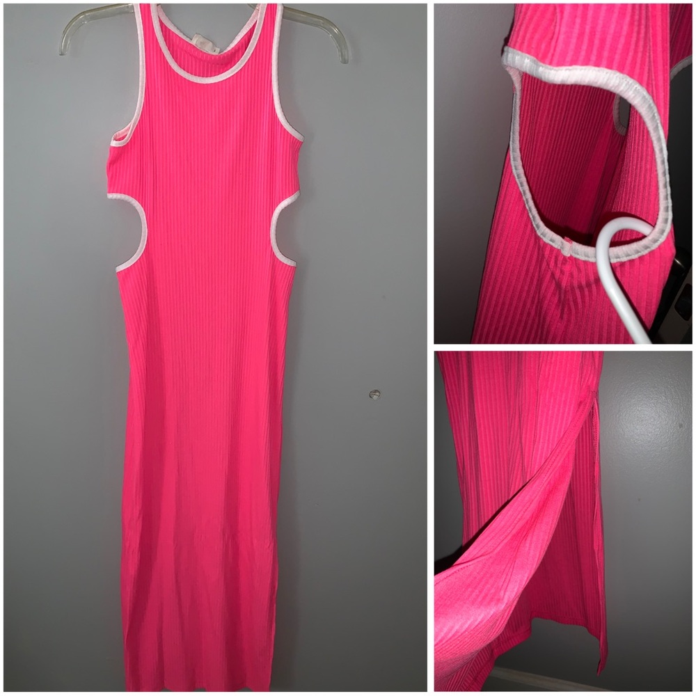 🌸Vibrant Pink Sleeveless Dress